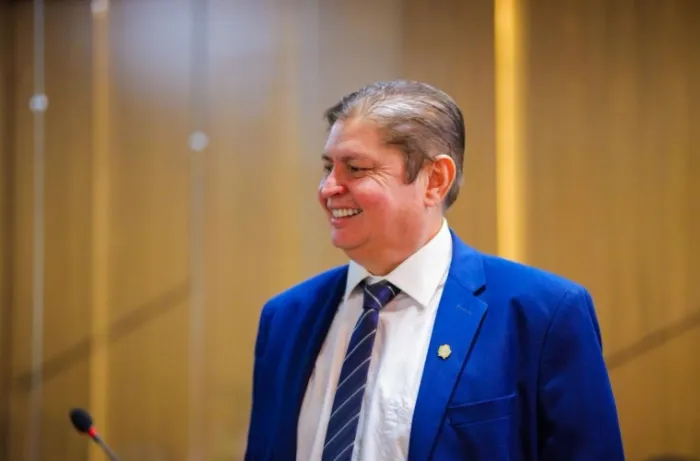 Marcelo Poeta apresenta projeto de aplicativo com rotas seguras para pedestres e ciclistas