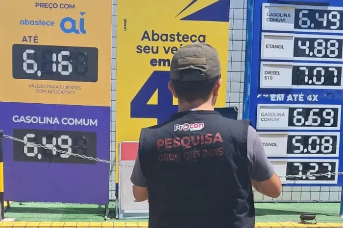 Pesquisa do Procon-JP registra redução de preço no litro da gasolina em 28 postos da Capital