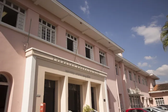 Funed abre novo processo seletivo com vagas para pesquisadores e técnicos em saúde 