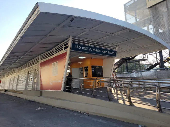 Após incêndio, estação Magalhães Bastos, na Transolímpica, reabre neste sábado