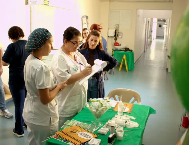 Secretaria de Saúde de São Sebastião realiza ações do ‘Abril Verde’ em unidades hospitalares do município