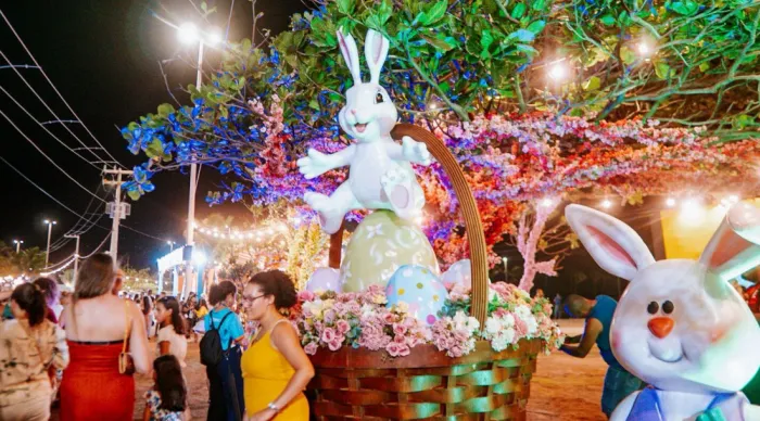 Vila da Páscoa 2026 atraiu e encantou milhares visitantes durante o mês de abril, aquecendo o turismo e a economia do estado / Foto: Júlia Rodrigues