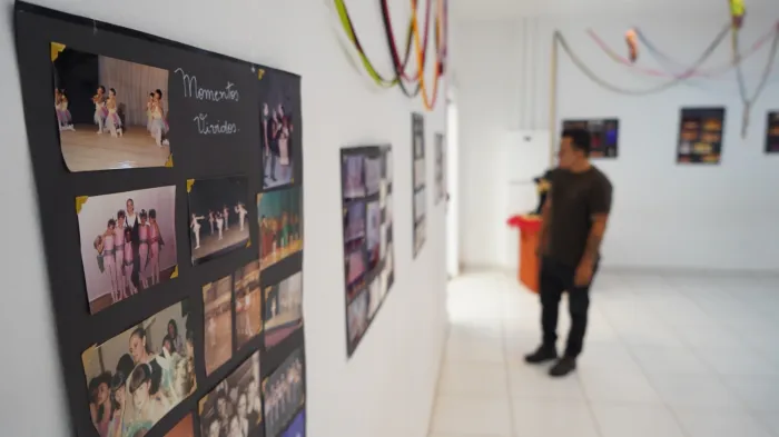 Exposição no Museu Araçatubense de Artes Plásticas celebra trajetória da dança em Araçatuba