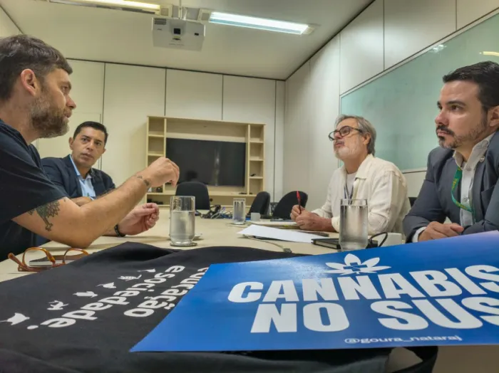 Em Brasília, deputado Goura (PDT) debate políticas ambientais, saúde indígena e pesquisa científica em cannabis