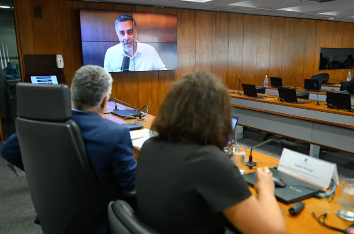 O advogado André Marsiglia participa do debate por videoconferência - Foto: Andressa Anholete/Agência Senado