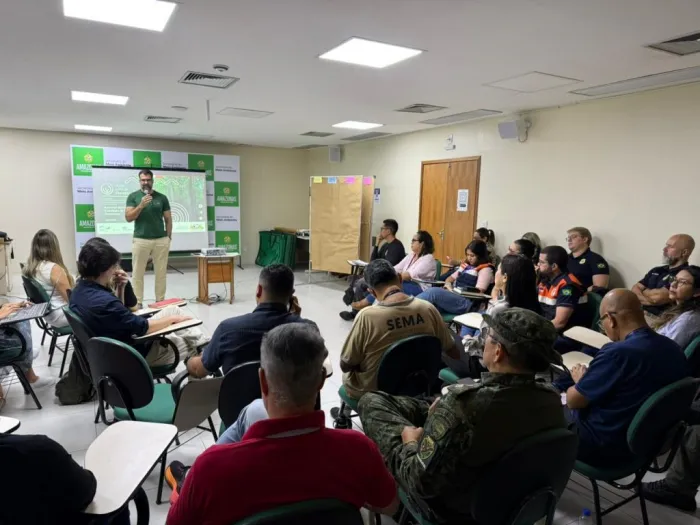 Governo do Amazonas inicia construção da Estratégia Estadual de Manejo Integrado do Fogo