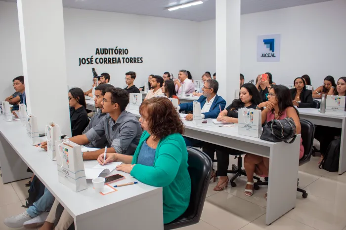 Evento é direcionado para contadores, advogados e profissionais que lidam com o registro de empresas - Mayara Tolezi/Ascom Juceal