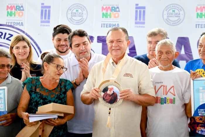 - Governo entrega pacote de obras e serviços em Grajaú (Foto: Fernando dos Anjos)