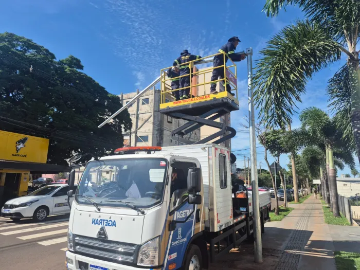 Agetran instala semáforo próximo à Santa Casa nesta quarta-feira (29)