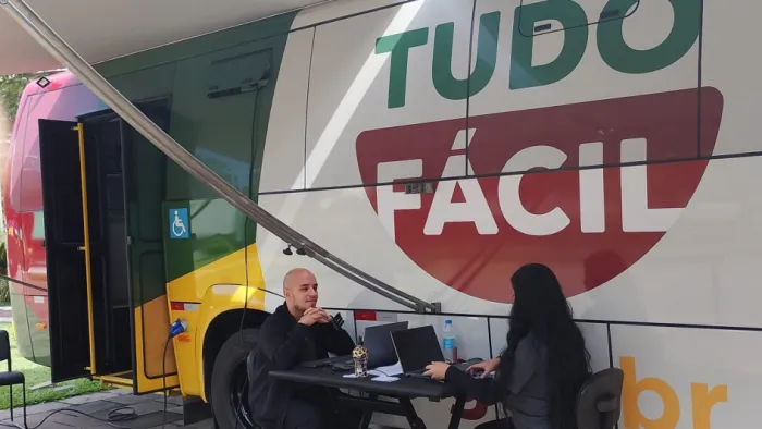 Unidade Móvel do Tudo Fácil registra 2,5 mil atendimentos em Farroupilha
