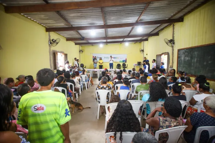 - SES entrega 529 óculos na zona rural de São Luís (Foto: Márcio Sampaio)