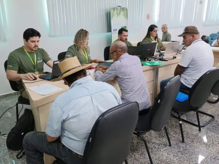 Pimenta Bueno recebe ação integrada de Regularização Ambiental e inscrição em edital de serviços ambientais