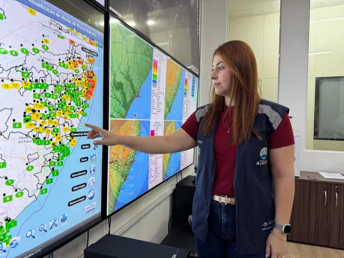 A previsão oficial indica que o feriado de 1º de maio e o sábado (2) serão marcados por nebulosidade variável e chuvas nas regiões mais próximas ao litoral - Ascom Semarh