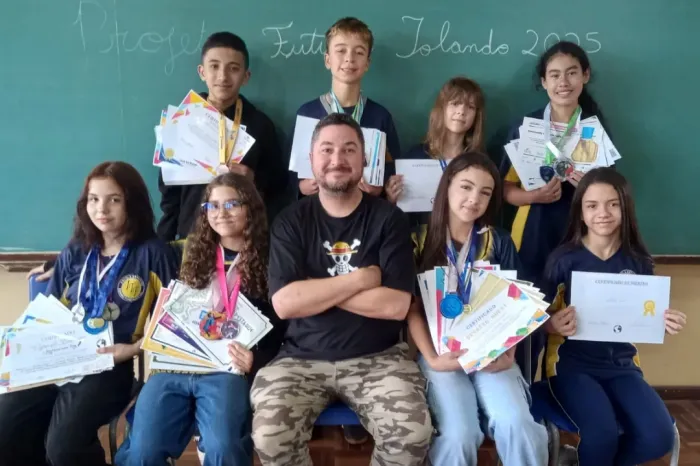 Projeto-piloto leva alunos da rede estadual a conquistar mais de 400 medalhas em olimpíadas do conhecimento