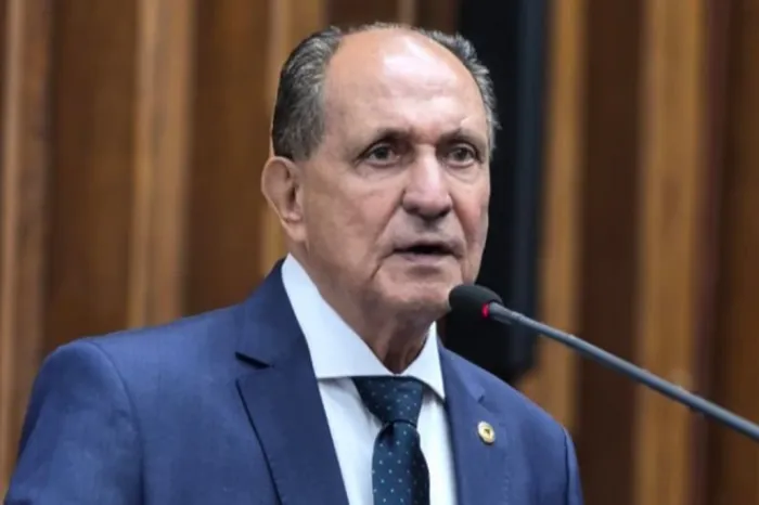 Educação em Dourados e turismo em Costa Rica recebem apoio de Zé Teixeira