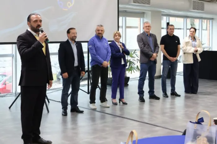 Fomento Paraná e Sebrae/PR concluem ciclo de encontros regionais de agentes de crédito