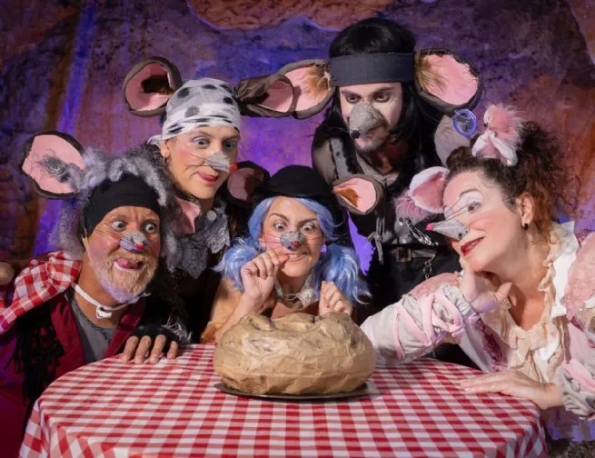 Grupo Nômade apresenta musical ‘Lua de Queijo’ gratuitamente no Teatro Municipal de São Sebastião