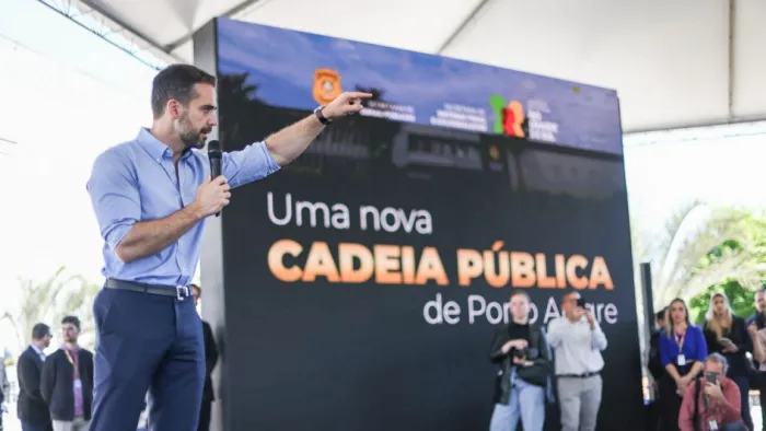 Governador Eduardo Leite durante a inauguração da Cadeia Pública de Porto Alegre em setembro do ano passado -Foto: Vitor Rosa/Secom