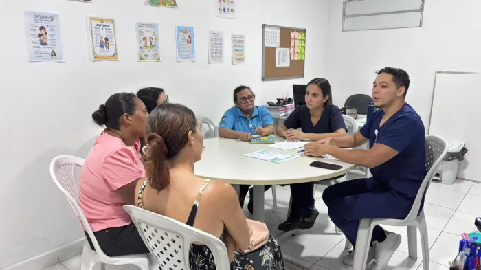 - A ação teve o objetivo de criar um espaço de escuta, orientação e troca de experiências (Foto: Lenira Trindade)