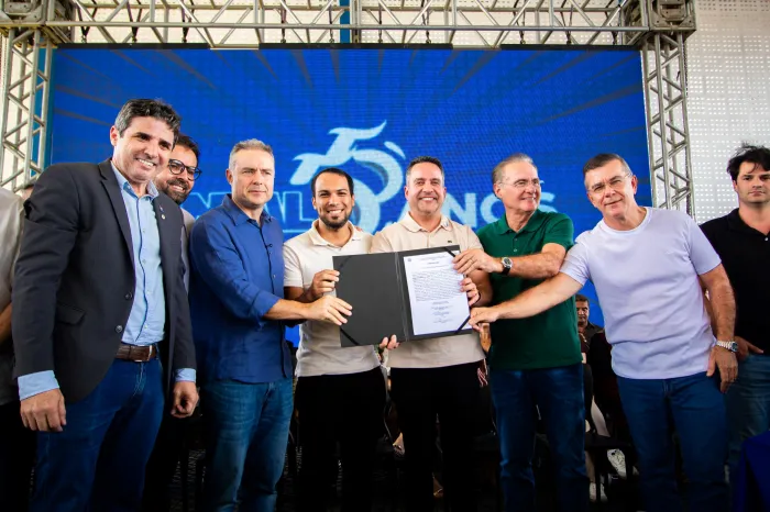 Governo Alagoas dá posse a 127 professores e entrega reforma da reitoria da Uneal em Arapiraca