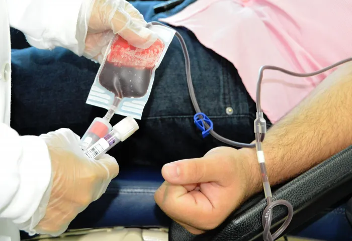 Voluntários devem observar os requisitos para a doação de sangue - Carla Cleto
