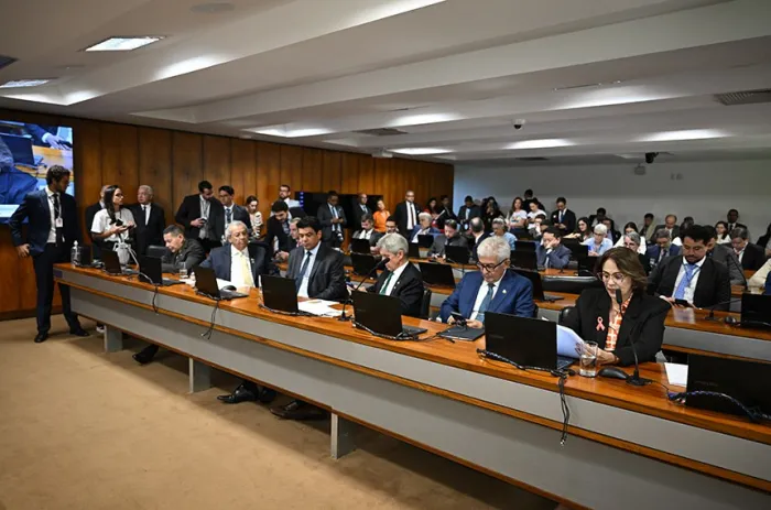 O projeto, do senador Cleitinho, foi relatado pelo senador Alessandro Vieira - Foto: Saulo Cruz/Agência Senado