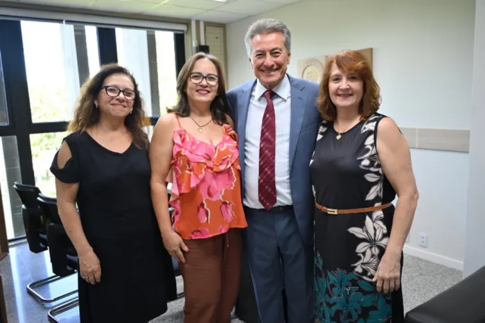 Deputado conversa com psicólogos sobre impactos da renovação automática da habilitação
