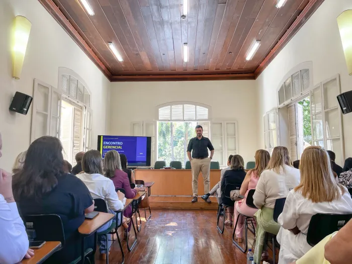 Secretaria de Educação promove encontro gerencial com superintendentes para fortalecer gestão educacional no estado