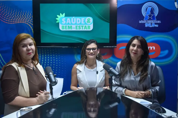 As radialistas Marina Sousa e Leda Lima receberam a massoterapeuta Mônica Azevedo nesta quarta-feira