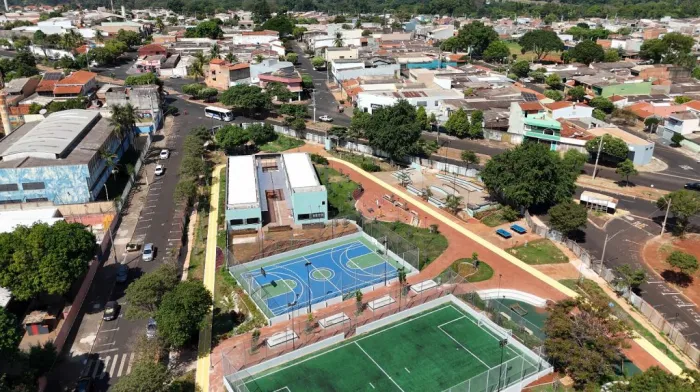Governo de SP abre 9ª edição da Caravana 3D com entrega de Praça da Cidadania em Ribeirão Preto