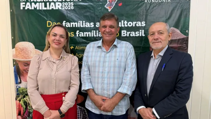  A reunião também abordou a importância da atuação conjunta entre instituições e poder público para buscar soluções para o setor leiteiro (Foto - Assessoria parlamentar)