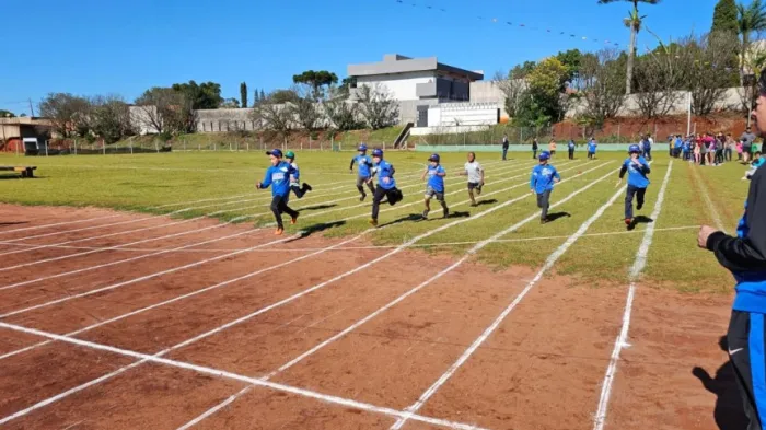 O evento é marcado por provas esportivas, brincadeiras, apresentações culturais e atividades que incentivam o trabalho em equipe, o respeito e a convivência comunitária. - Créditos: Divulgação/Assessoria Parlamentar