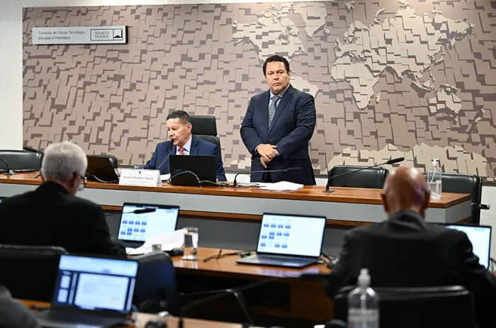 Capacitação digital de ribeirinhos, quilombolas e indígenas vai à Câmara