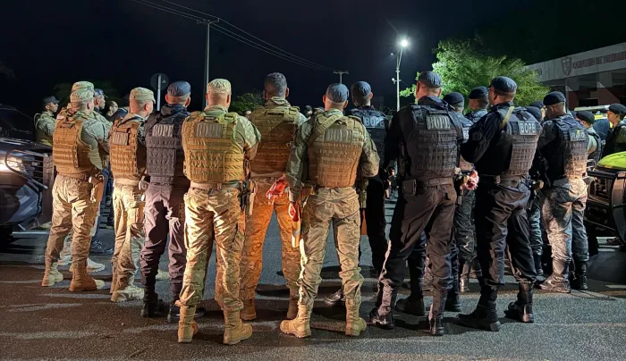Operação combate grupo que possui ligação com a facção Comando Vermelho - 