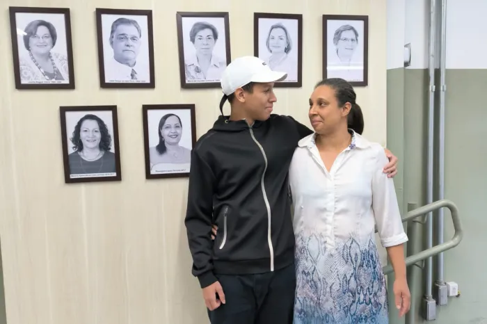 Educação que transforma: mães paranaenses provam que nunca é tarde para aprender