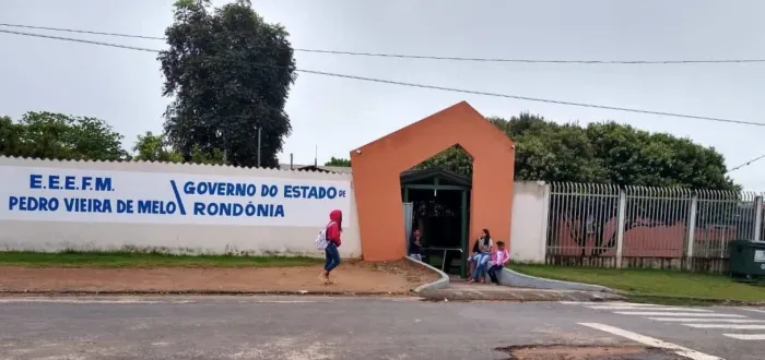  Parlamentar propõe o fortalecimento das ações preventivas e a presença de profissionais capacitados para proteger a comunidade escolar (Foto: Assessoria Parlamentar)