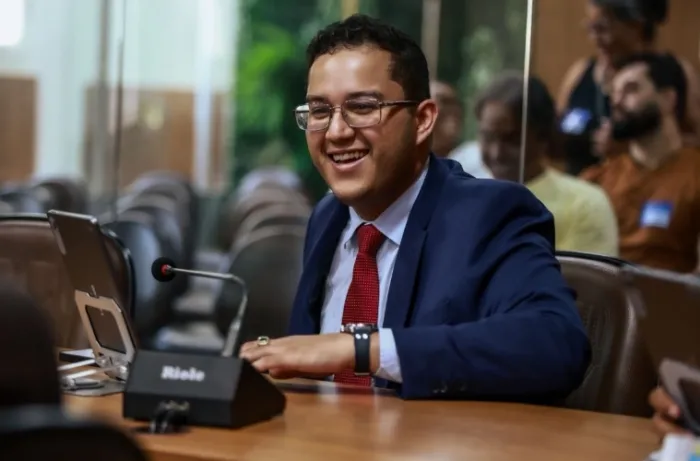 Projeto de Cléber Filho pode obrigar Prefeitura a publicar repasses a empresas do transporte coletivo de São Luís