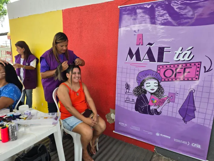 Foram oferecidos serviços como manicure, corte de cabelo, escova e design de sobrancelhas - Ascom Semu