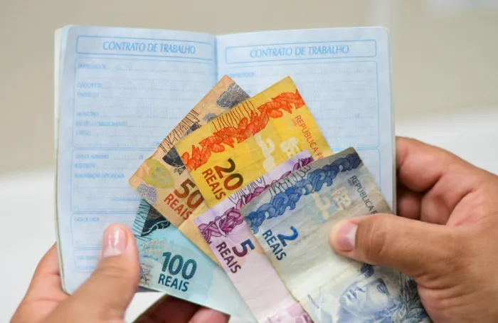 Rendimento médio da população alagoana registrou avanço de 172,1% desde o início da série - Pei Fon / Agência Alagoas