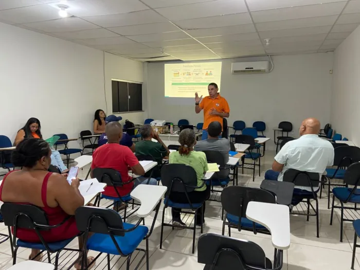 Defesa Civil: Reunião apresenta do Plano Municipal de Redução de Risco (PMRR) a lideranças comunitárias