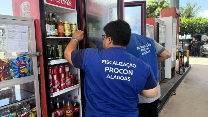 Ação contou com Polícia Civil de Alagoas, Secretaria da Fazenda, Agencia Nacional de Petróleo e Inmetro - Ascom Procon-AL