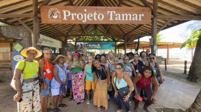 28 idosos do CRAS Itinga I conhecem o Projeto Tamar em iniciativa da Prefeitura de Lauro de Freitas