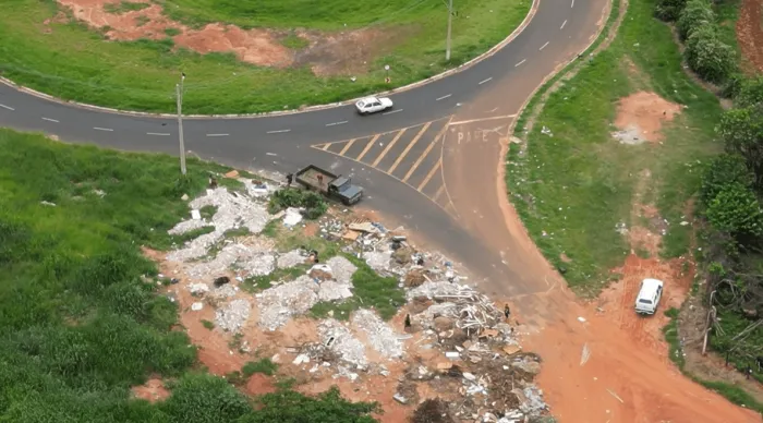 Imagem aérea utilizada para registrar o flagrante (foto: Guarda Civil Municipal)