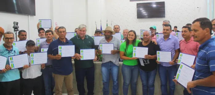  Solenidade, proposta por Dra. Taíssa, homenageou 49 cacauicultores (Foto: Assessoria parlamentar)