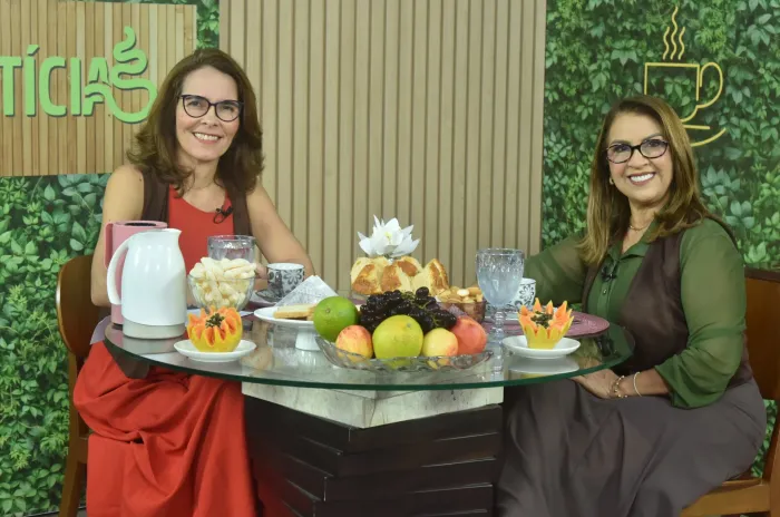 A jornalista Márcia Carvalho recebeu a ginecologista Bernadete Figueiredo no Café desta segunda-feira
