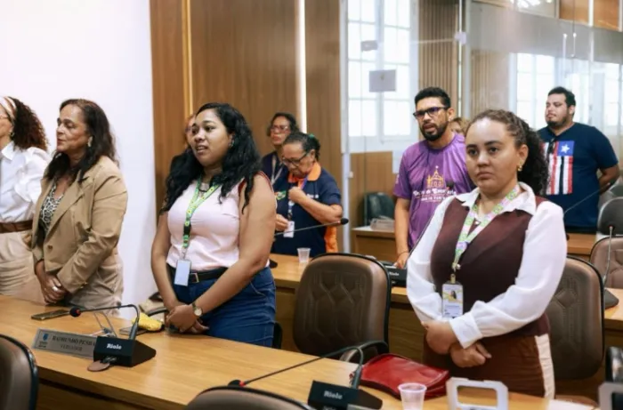 Câmara de São Luís homenageia guias de turismo e debate fortalecimento da categoria