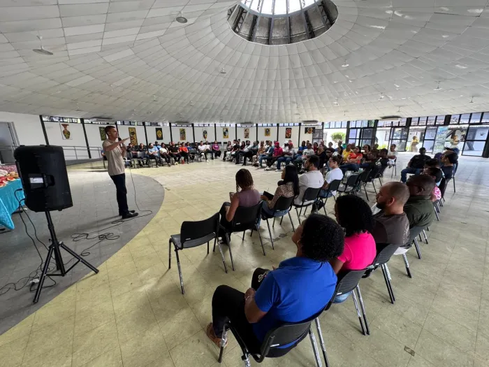 Gestão municipal realiza reunião de alinhamento e confraternização com servidores da SECULJE