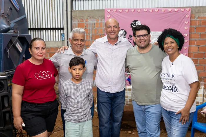 A solenidade contou com a presença da deputada federal Silvia Cristina e do prefeito de São Francisco do Guaporé, Zé Wellington, além de produtores rurais e lideranças da região (Foto: Assessoria parlamentar)