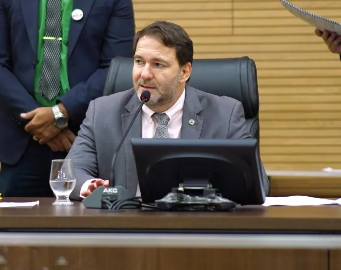  De acordo com Alex Redano, a demanda chegou ao gabinete parlamentar por meio da Câmara Municipal (Foto: Rafael Oliveira)