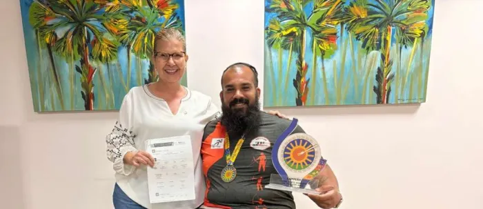 Atleta paralímpico de tiro com arco recebe apoio da Sesporte para disputar campeonato em São Paulo